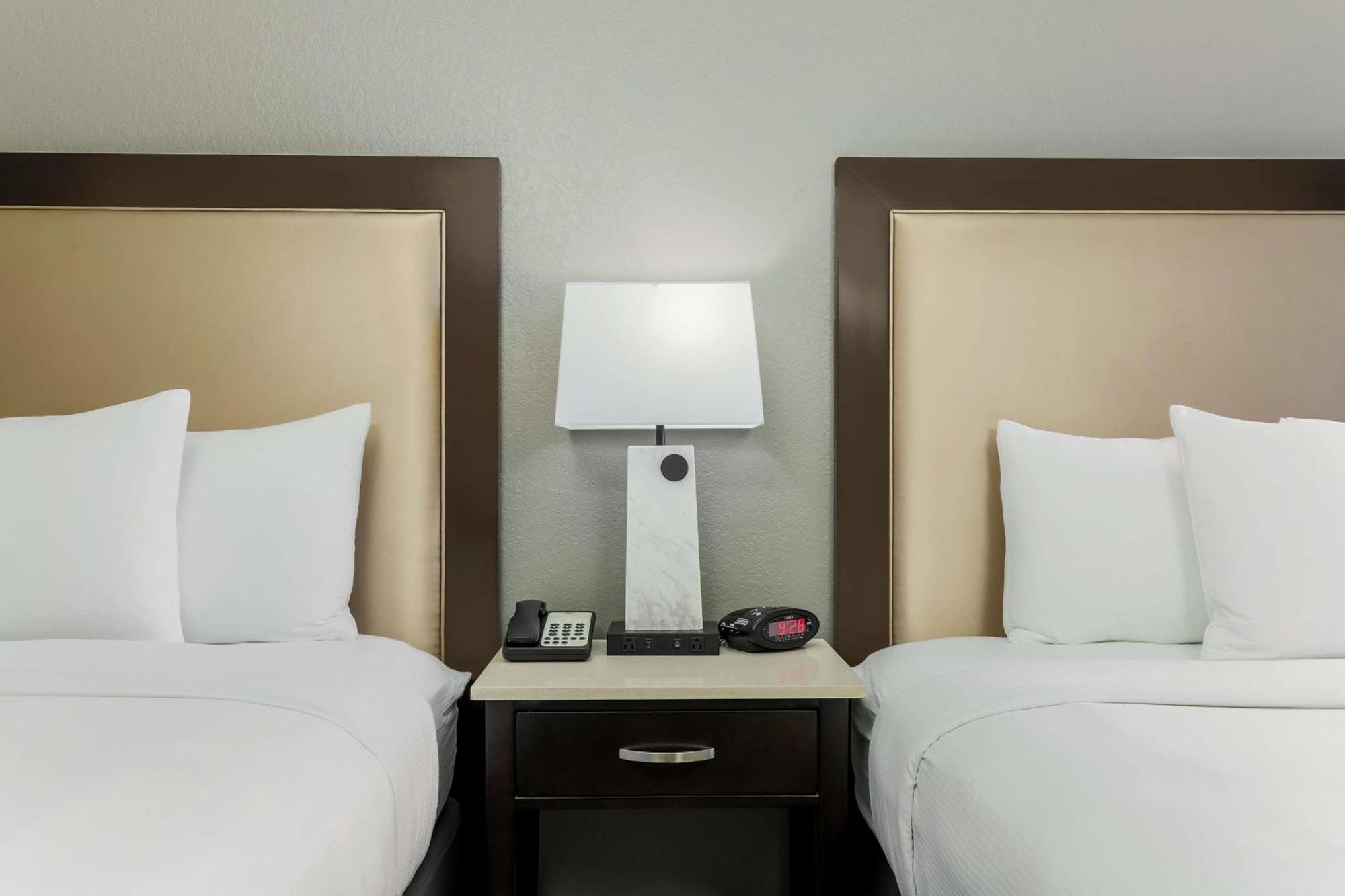 Doubletree By Hilton Austin-University Area Ngoại thất bức ảnh